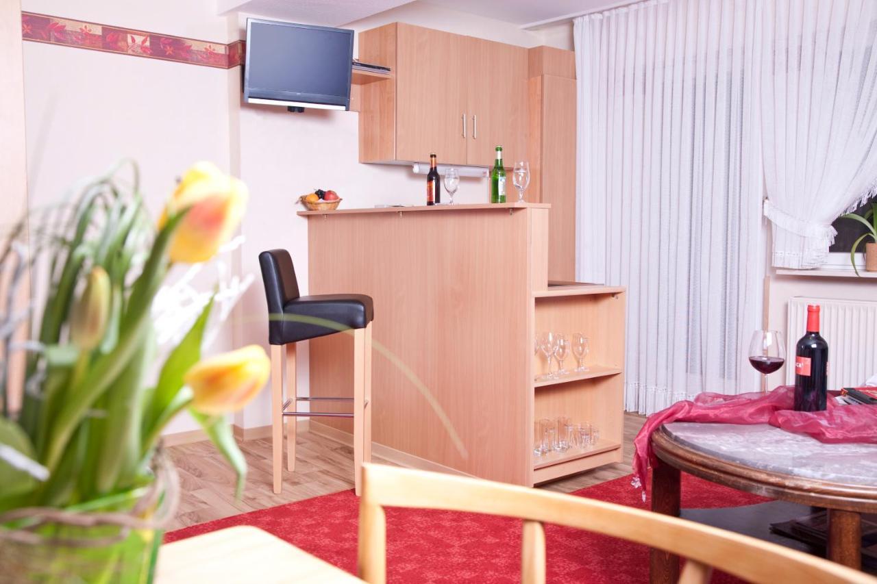 וילינגן Hotel Sauerlaender Hof מראה חיצוני תמונה